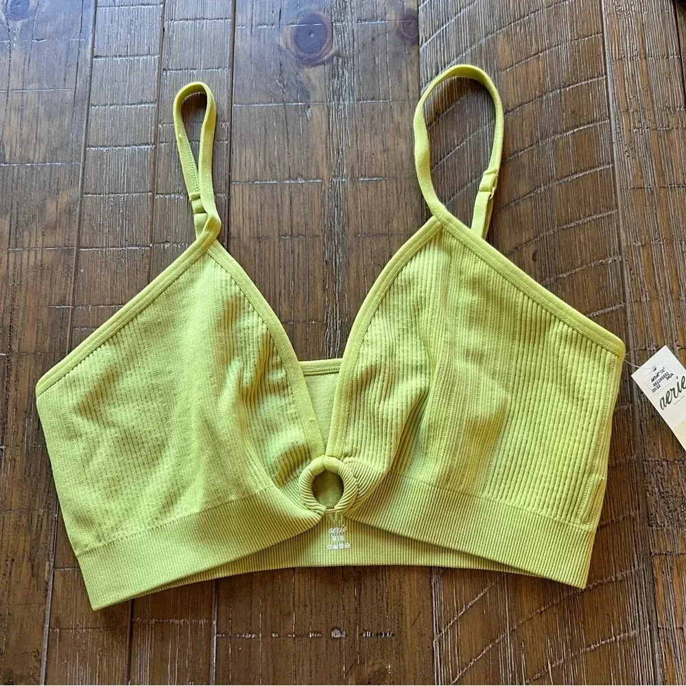 Aerie Seamless Ring Plunge Bralette Size Medium - Picture 1 of 4
